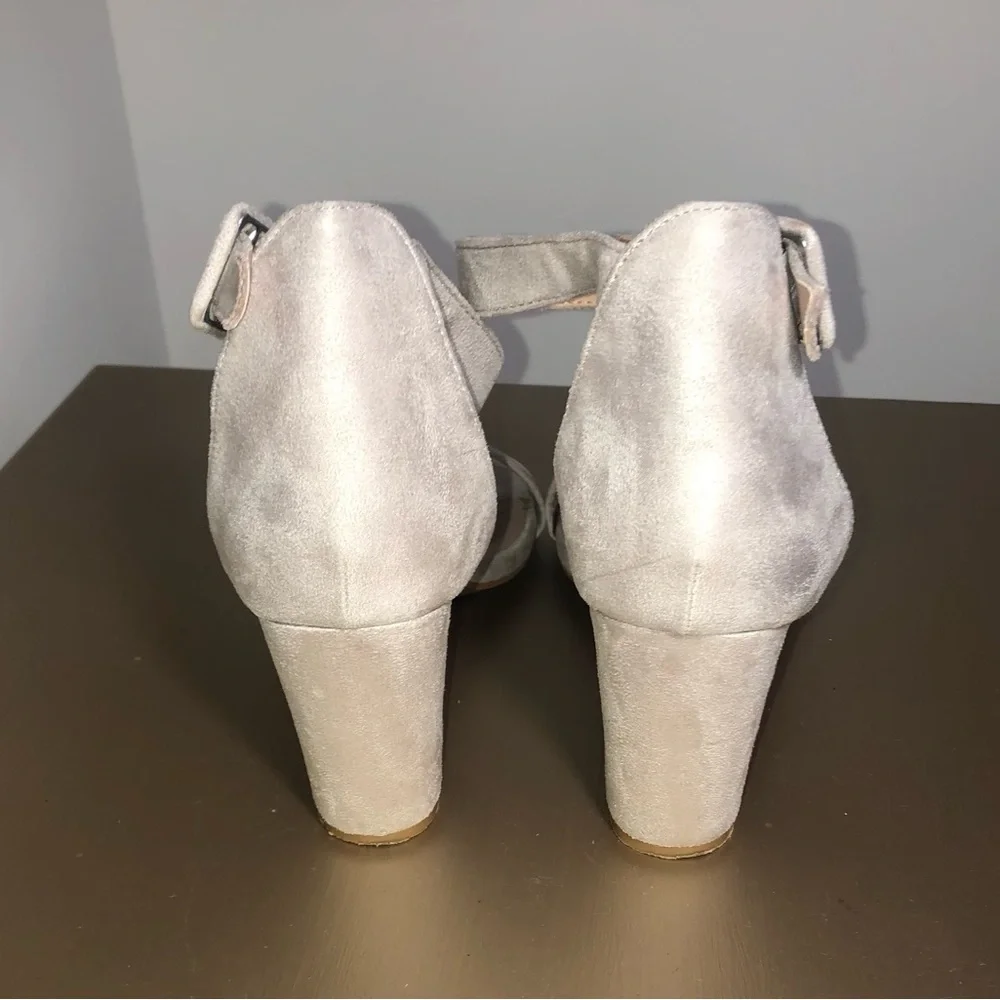 Allegra K Women’s Ankle Strap heeled Sandles Faux Light Gray Suede Size 9